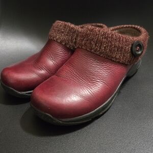 Dansko Kenzie Burgundy Leather Clogs With Knit Trim - Size 38